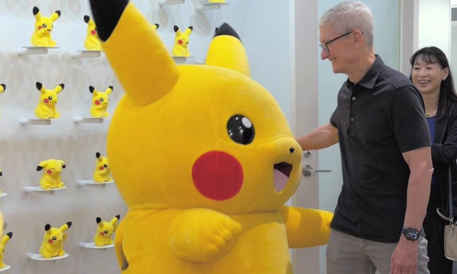 Tim Cook meets Pokémon team at Apple Park to discuss gaming with Pikachu in tow